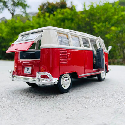 1:25 Diecast Volkswagen Bus. Manufacturer Authorized Model.***