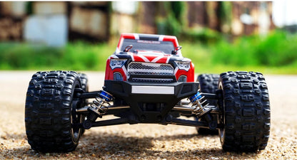 Remote Control 2.4G 4WD Off Road Monster Truck. C8811 50KM/H High Speed