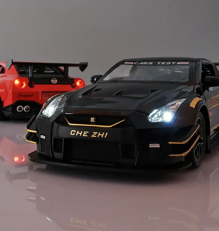 1:24 Nissan GTR R35 Sports Car Diecast Model Pull Back & Go.*