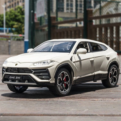 1:24 URUS SUV Alloy Sports Car Model Diecasts Sound + Lights