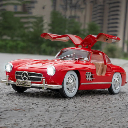 1/24 300SL Model Alloy Diecast with Pull Back Sound and Lights