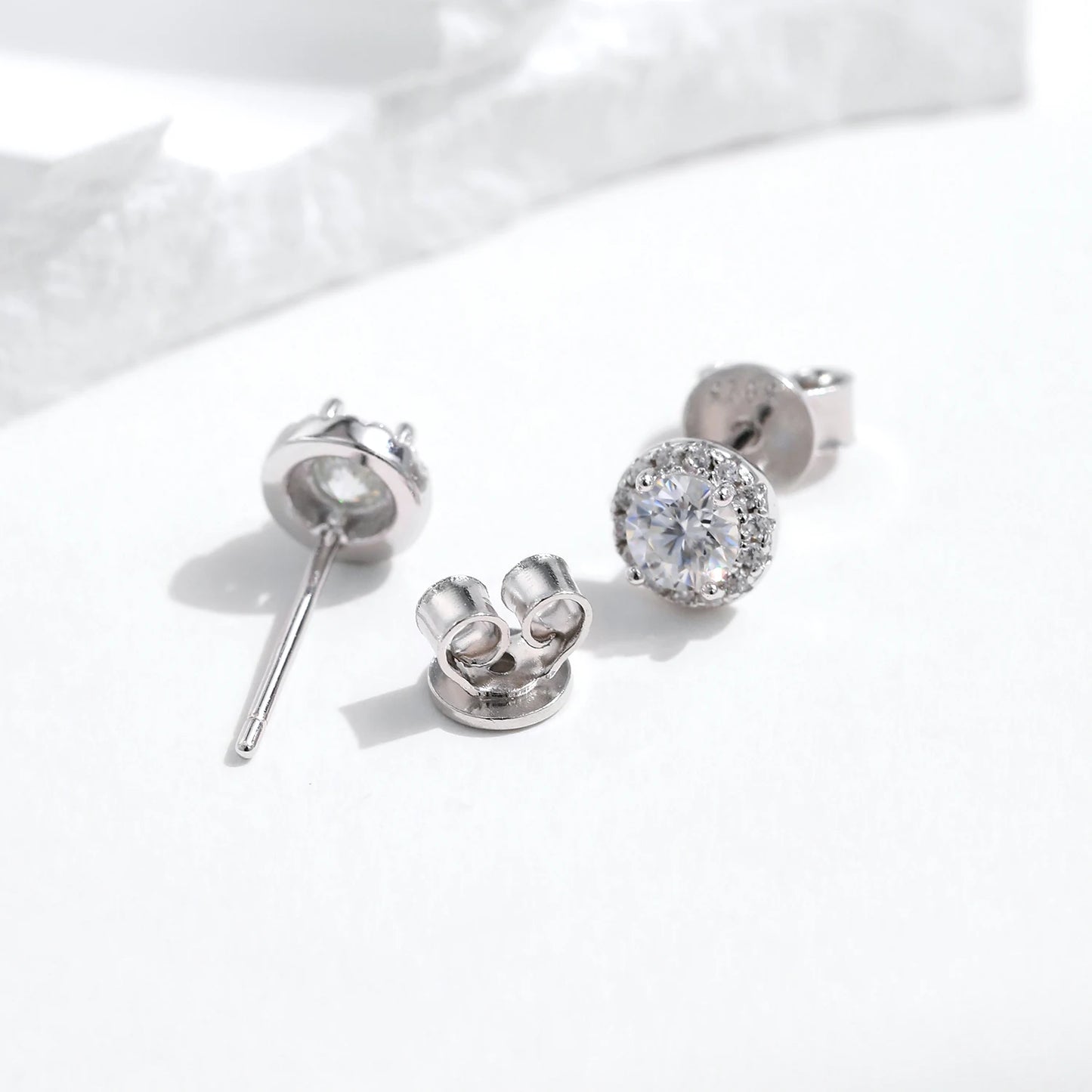 Stud Earrings 925 Sterling Silver Halo Moissanite Gems